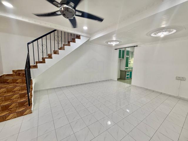 Kluang,Taman Aman,Full Loan,Jalan Aman 5,Johor,Unblock View,Kluang 1