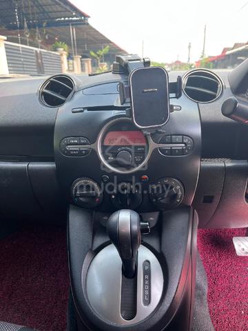 2010 Mazda 2 1.5 R DP55-RAA (A) - 5