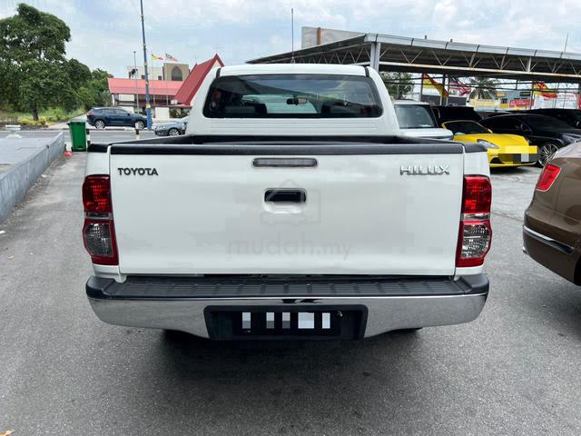 2012 Toyota HILUX 2.5 STD Double Cab (M)Boleh Loan - 4