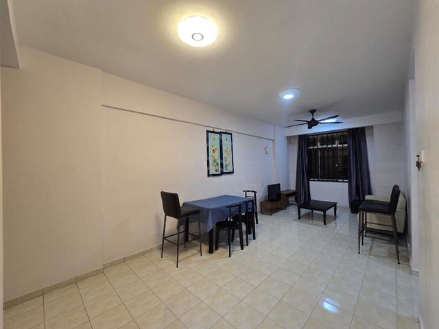 Indah Court Apartment (Bukit Indah) 1