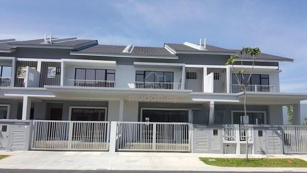 Best Buy Evira Warisan Puteri in Setia Warisan Tropika Sepang Selangor 1