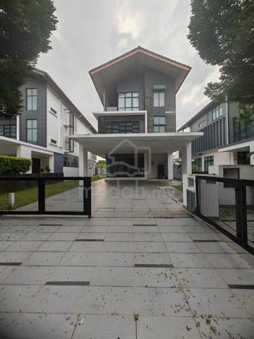 Senibong Cove/ Isola Grandeur/ 3 Storey Bungalow/ 6bed 7bath/ Cheapest 1