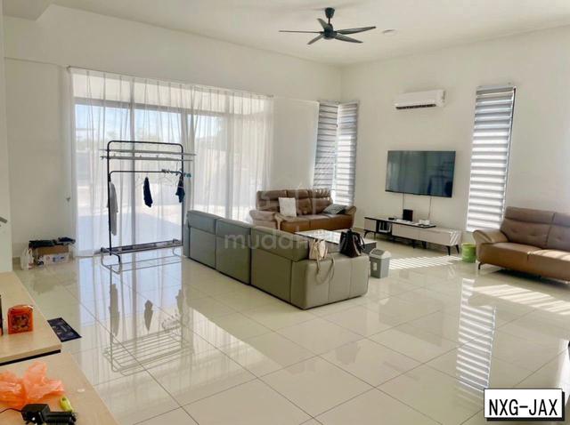 LIMITED ! Canary Garden Bandar Bestari Klang 2-Sty CORNER Semi-D House 1