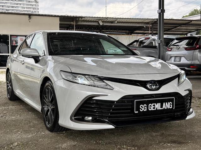 Toyota Camry 2.5 V (A) 2020 - 2