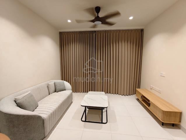 Renna Residence @ The NorthBank 1