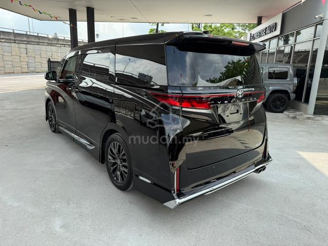Toyota VELLFIRE 2.4 Z PREMIER FULL LOADED UNREGS - 2