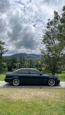 Bmw E39 manual - 2