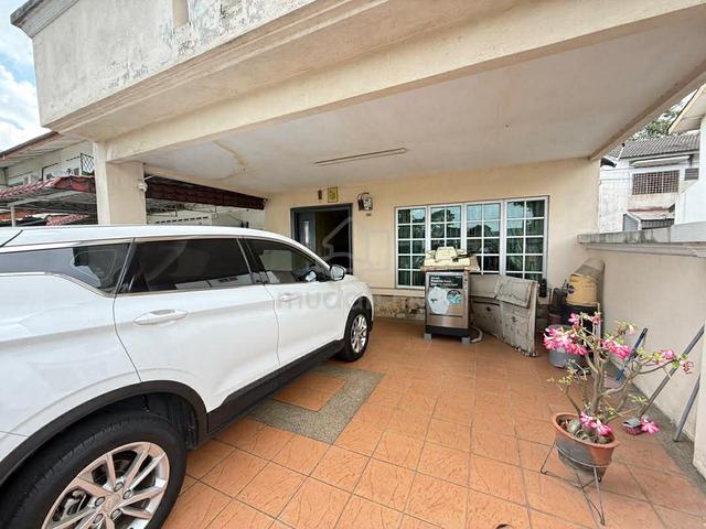 Taman Sri Muda, Guard 20x60 N-lot, Facing Garden Fully Renovation 1