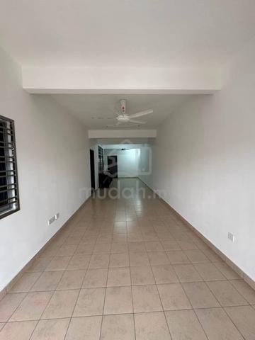 Taman Selesa Indah townhouse 1