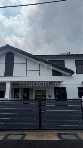 Rumah depan padang untuk disewa 1