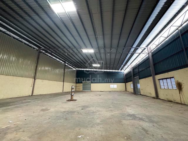 Kedah @ Padang Serai 1.5 Storey Semi Detached Warehouse For Rent 1