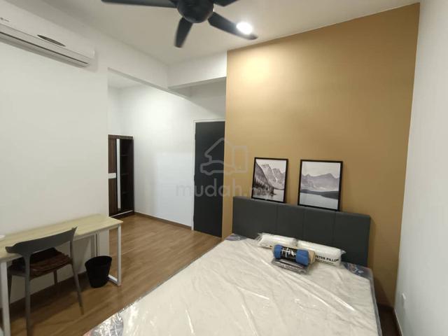 Nice & clean Master room & carpark for rent at Shah Alam 1
