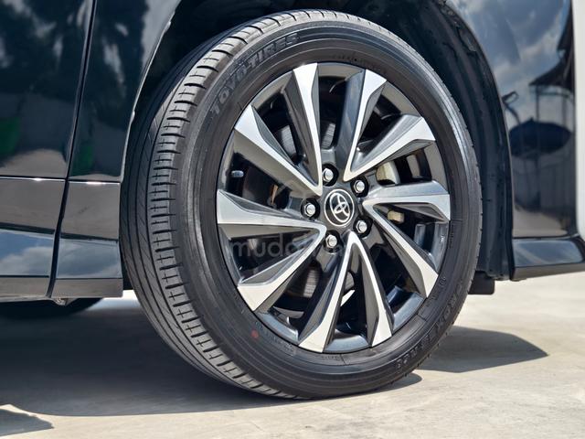 P/BOOT 2022 Toyota VOXY S-Z 36k KM w LEG REST - 5
