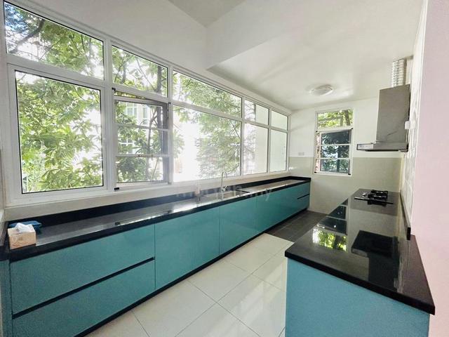 Ferringhi Residence 1