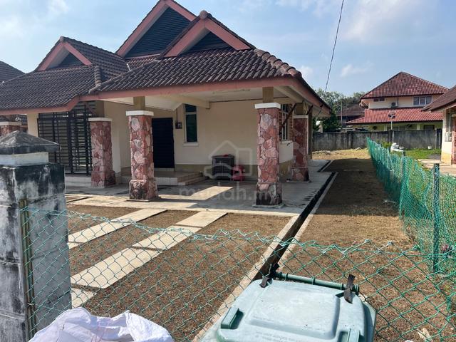 Single Storey Bungalow di Villa Tanjung Permai, Batu Kawan 1