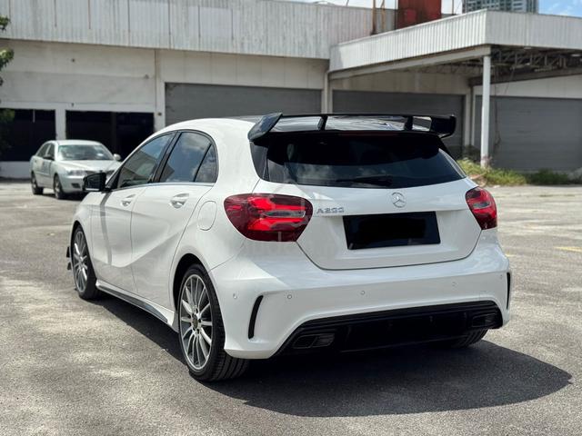2017 Mercedes Benz A200 AMG LINE (CBU) 1.6 - 5