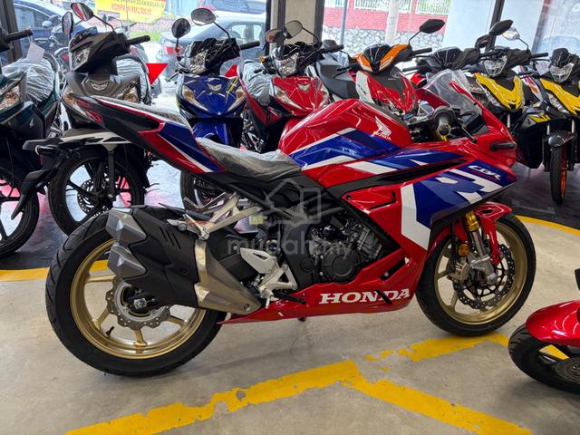 Honda cbr250rr - photo 3 of 6