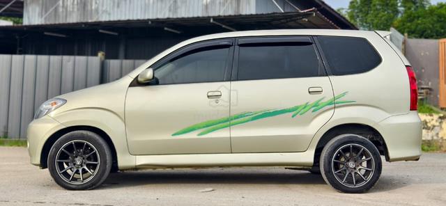Toyota Avanza 1.3 (A) 2006    NBV 9562 - 3