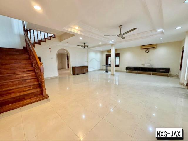 Renovated & Extended!!Batu Belah Klang Double Storey Corner House 1