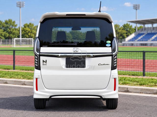 2018 Honda N BOX 0.7 CUSTOM G (A)Good Condition - 4
