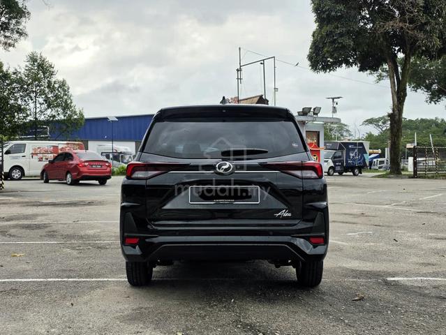 -2025 Perodua ALZA 1.5 X (A) 5k Mileage Full Loan - 4