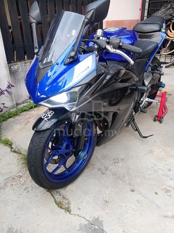 Yamaha R25 V1 2017 Blue | Mileage 55K | R1M Cover  - photo 9 of 10