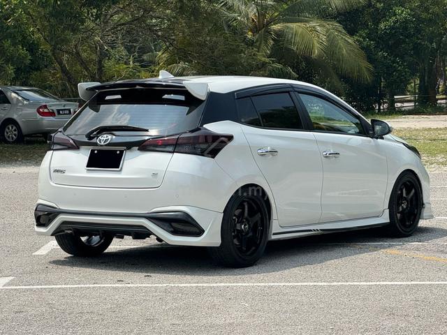 -69K KM G SPEC Yaris 1.5 Hatchback 2023 Toyota - 2