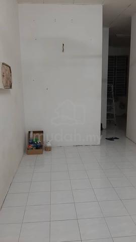 Teres Setingkat Taman Lembah Merbok Bawah Pasaran! Rumah Murah! 3
