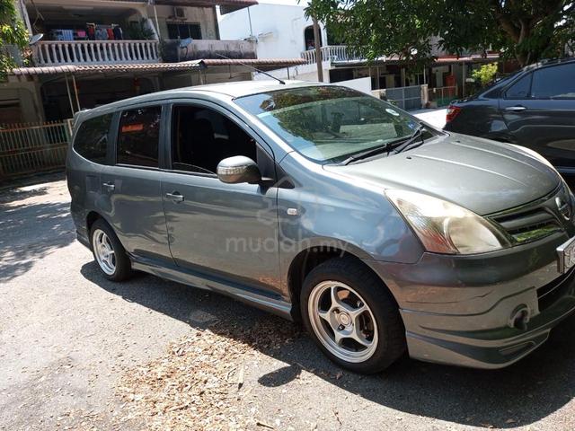 Nissan GRAND LIVINA 1.6 (A) - 2