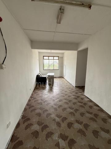Rumah Pangsa Orkid (Tmn Desa Cemerlang) 1