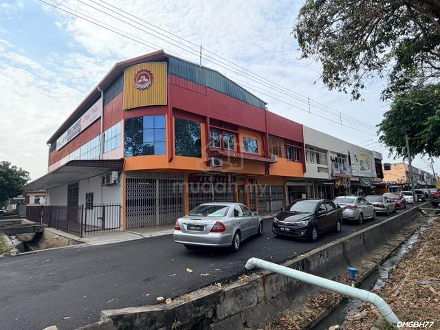 Teluk Pulai Ground Floor Shop Lot 20x80 Basic Facing Main Road 1