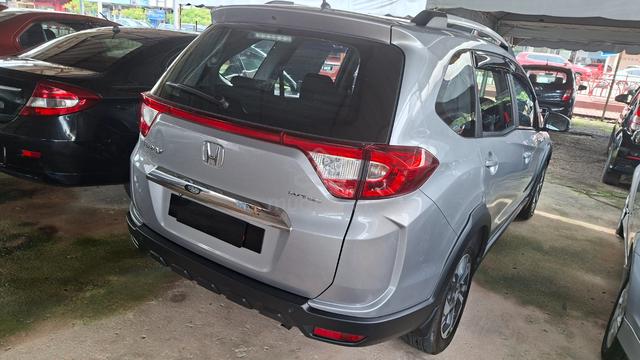 2017 Honda BR-V 1.5 E (A) SUV REVERS CAMERA HSPEC - 5