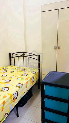 Small Room For Rent 1