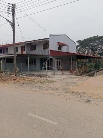 Sarikei Nyelong Park 2-Storey Corner Terraced House For Rent 1