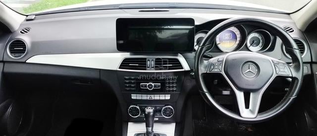 Mercedes Benz C200 1.8(A)CGI BlueEFCY FACELIFT EDI - 4