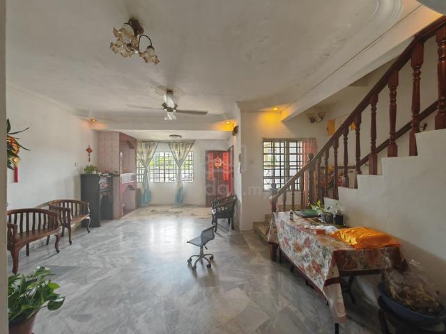 2 Storey House Oakland Taman Megah 1