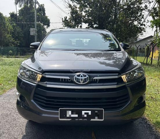 2017 Toyota INNOVA 2.0 E (A) Super Low Mileage - 2