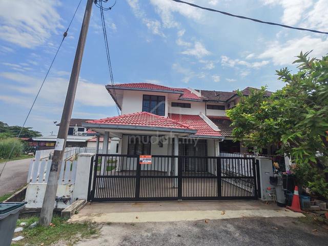 Melaka Bukit Baru Taman Indah Double Storey Corner Near Manipal 1