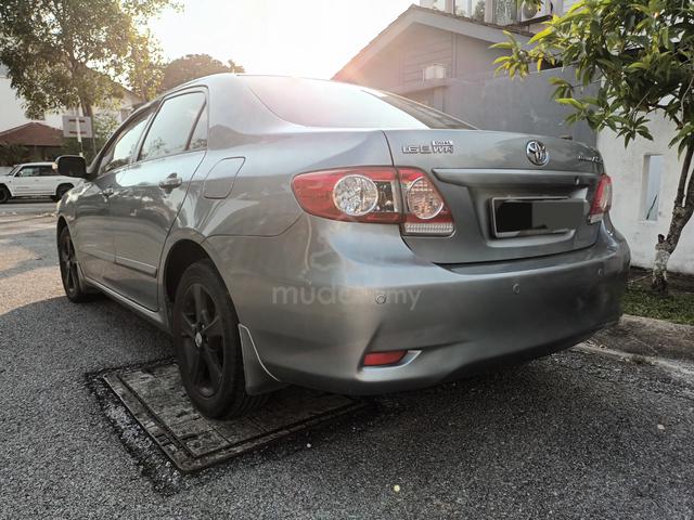 Toyota ALTIS Auto FACELIFT 2011 Direct Owner - 1