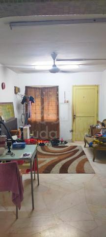 Seksyen 1 Wangsa Maju Flat 4
