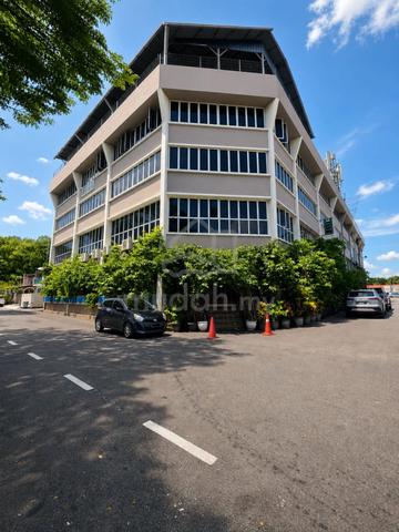 4 Storey Corner Lot Building in Hicom-Glenmarie Ind Park, Shah Alam. 1