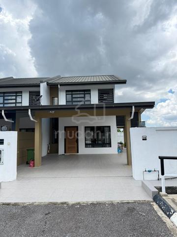 Fully Furnished Corner Terrace l Nice Renovation l Boxhill 76 1