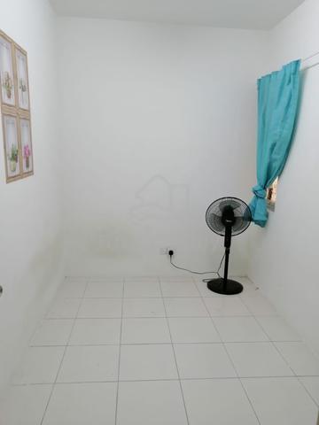 Small room for rent at PPA1M Bukit Jalil 1