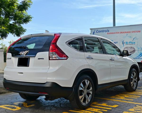 190 HORSEPOWERš„2013 Honda CR-V 2.4 4WD ONE OWNER - 3