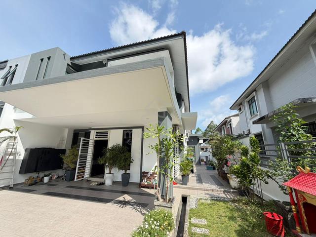 Adda Height @Maple Red Double Storey Cluster House For Sale 1