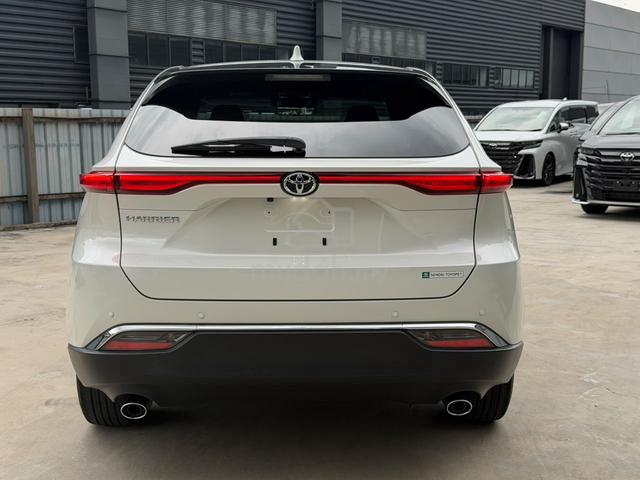 2021 Toyota HARRIER 2.0 G Offer 127K Ready Stock - 3