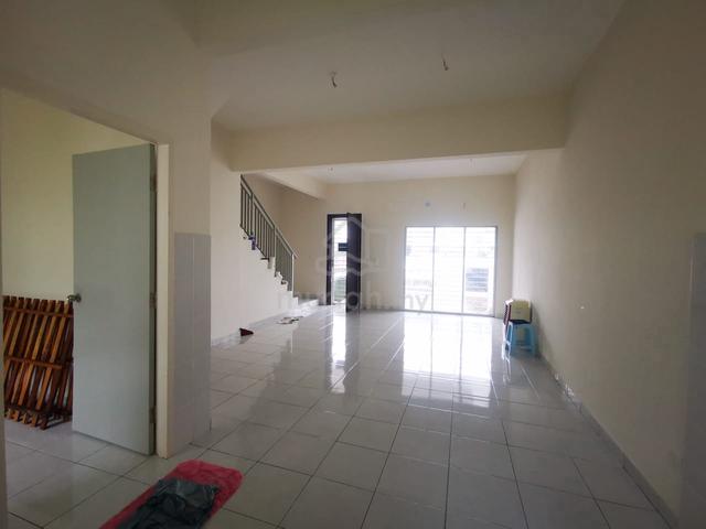 Direct Owner | Brand New 4-Bedroom @ The Palm , Bandar Hillpark 1