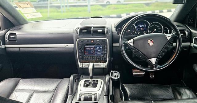 Porsche CAYENNE 4.8 TURBO 957 (A) 500bhp yr2008/11 - 4