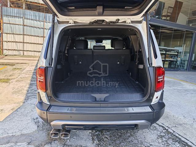 2025 Toyota LANDCRUISER 2.8 250 VX (A) - 5