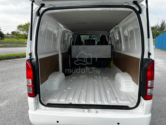 2011 Toyota HIACE 2.5 FACELIFT (M) *1 OWNER ONLY - 5